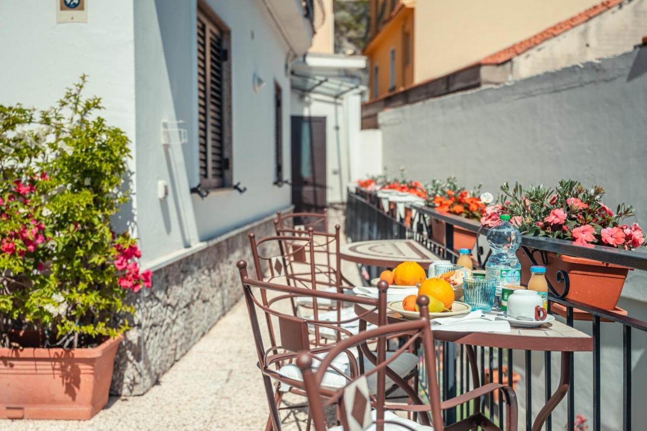 Elegant R&B Floridia Bed & Breakfast Taormina Eksteriør bilde