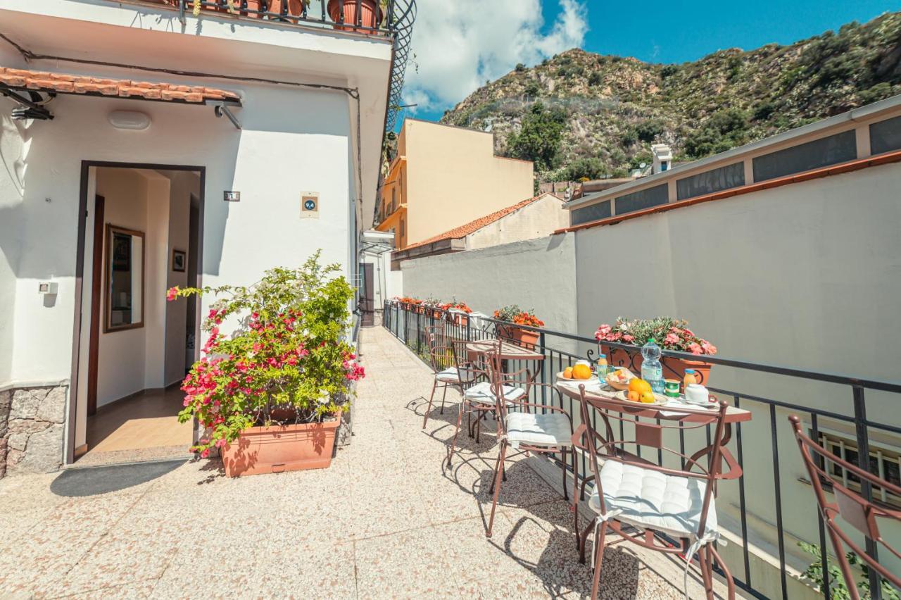Elegant R&B Floridia Bed & Breakfast Taormina Eksteriør bilde